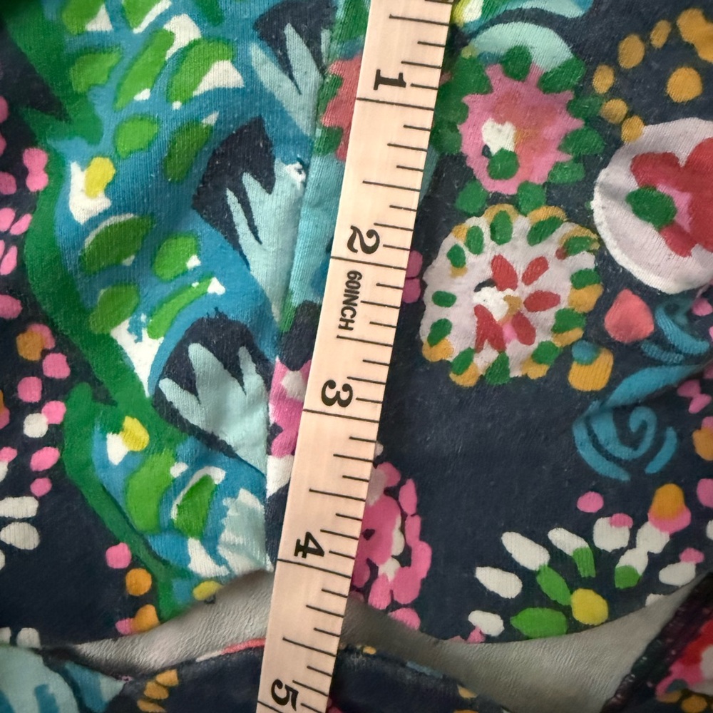 Lilly Pulitzer Navy Multicolor Paisley Scallop Hem High Waist Shorts - Picture 4 of 6